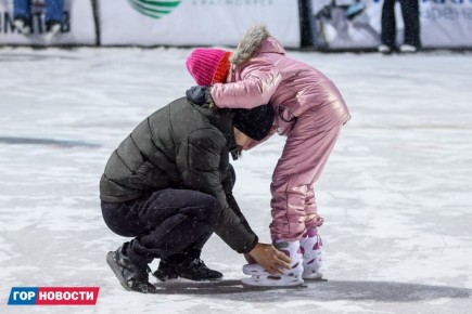На стадионе «Локомотив» на этих выходных стартовал сезон массовых катаний