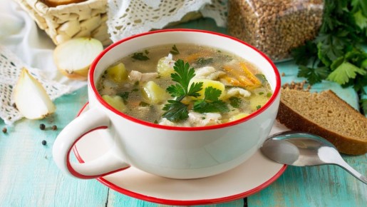 Воздушные клецки будут таять во рту: вместо муки используйте вот что