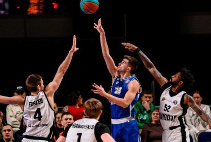 У баскетбольного «Енисея» четвертая домашняя победа подряд