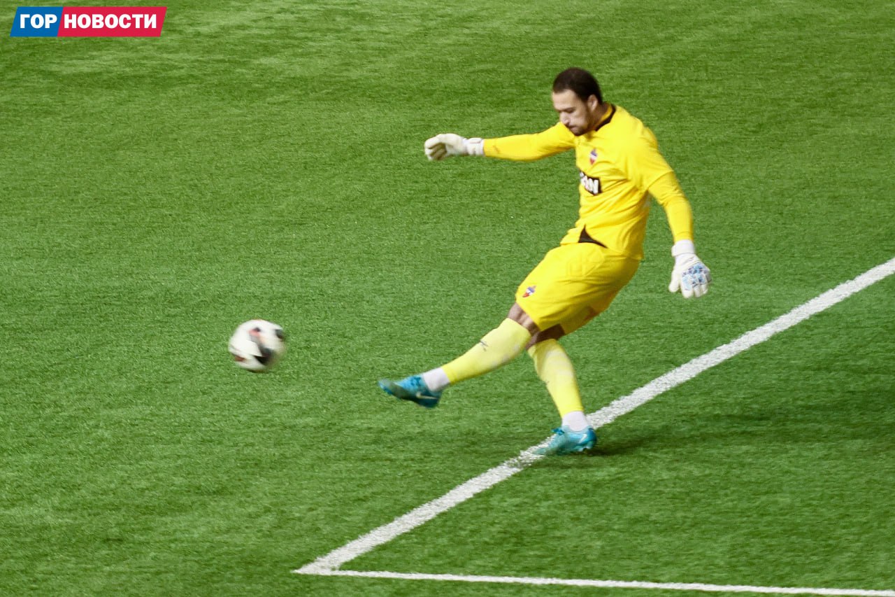 Футбольный «Енисей» сыграл вничью с московской «Родиной» Футбольный «Енисей» сыграл вничью с московской «Родиной»