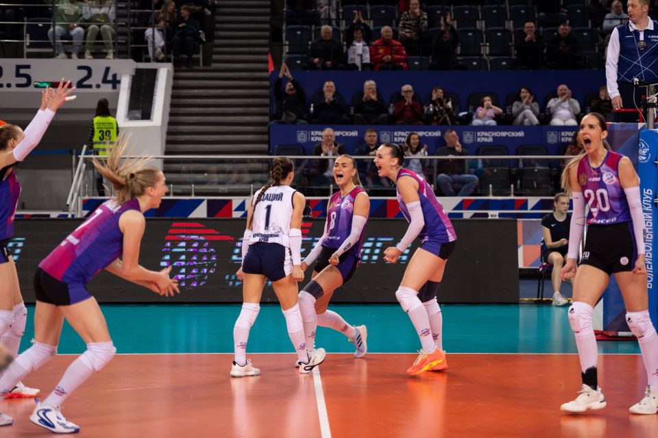 Женский волейбольный «Енисей» обыграл московское «Динамо»