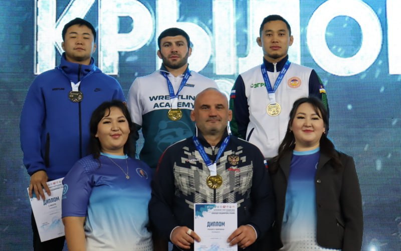 Красноярские борцы – победители и призеры всероссийских соревнований Красноярские борцы – победители и призеры всероссийских соревнований
