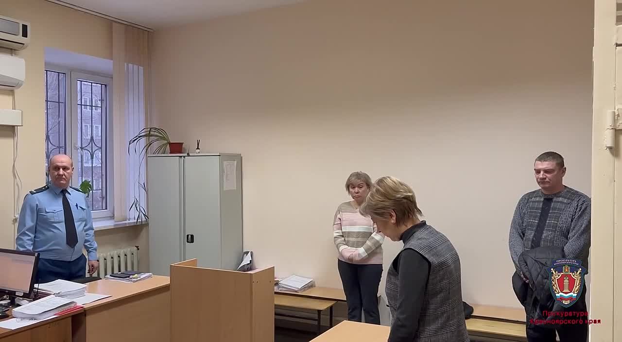 Отвлекся на упавшую зажигалку: в Красноярске водителя-наркомана приговорили к 5,5 годам колонии за ДТП, в котором погиб его друг