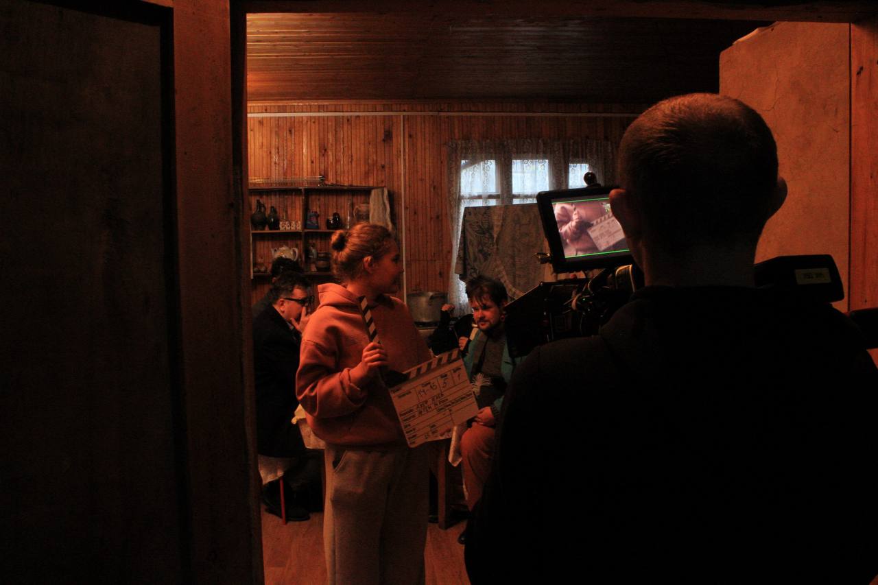 В Красноярске местная киностудия «Сибирская сова» завершила съёмки полнометражного фильма «Лампа Сибогена» В Красноярске местная киностудия «Сибирская сова» завершила съёмки полнометражного фильма «Лампа Сибогена»