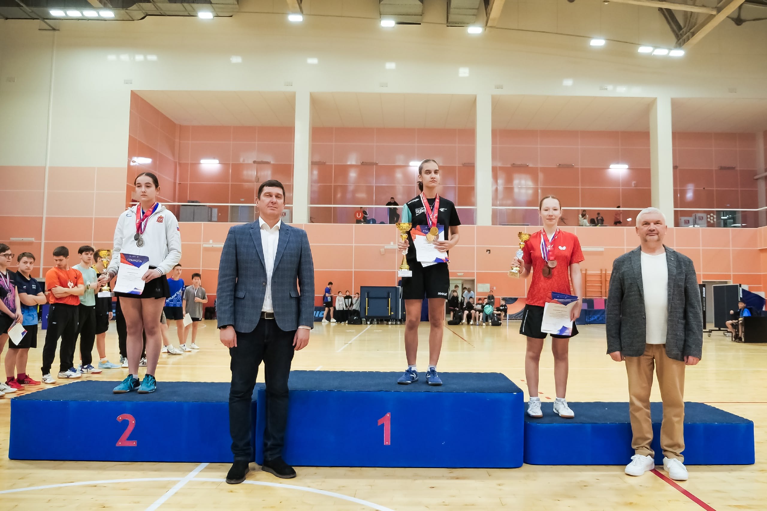 У красноярских спортсменов пять медалей всероссийских соревнований по настольному теннису У красноярских спортсменов пять медалей всероссийских соревнований по настольному теннису