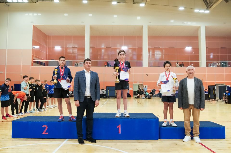 У красноярских спортсменов пять медалей всероссийских соревнований по настольному теннису