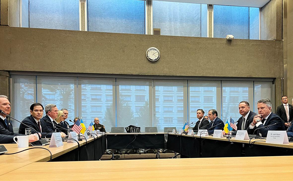 В Женеве обсуждают возможный мирный план по украинскому кризису: что известно о соглашении