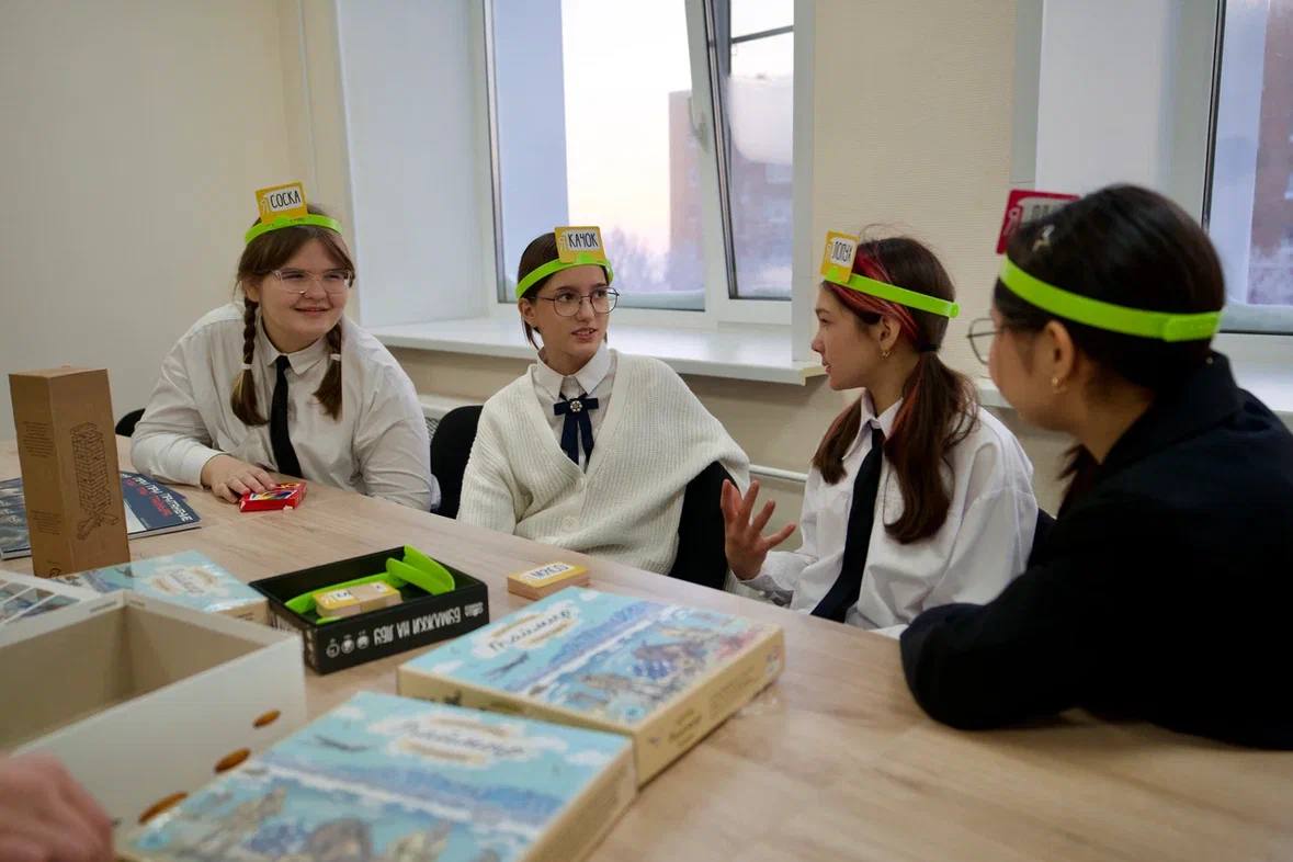 Дмитрий Карасёв: Хочу сообщить о важном событии, которое сегодня произошло в нашем удалённом, но таком значимом уголке страны – в посёлке Снежногорск Дмитрий Карасёв: Хочу сообщить о важном событии, которое сегодня произошло в нашем удалённом, но таком значимом уголке страны – в посёлке Снежногорск