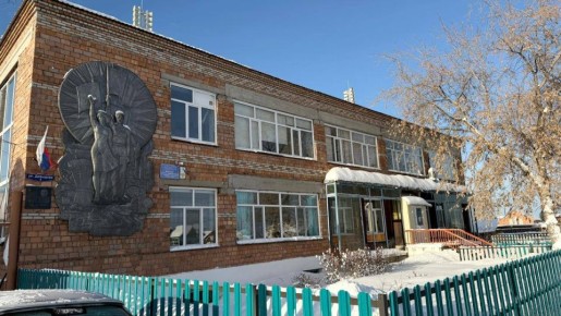 Травма на школьной площадке: по иску прокуратуры суд взыскал со школы компенсацию морального вреда в пользу ученика