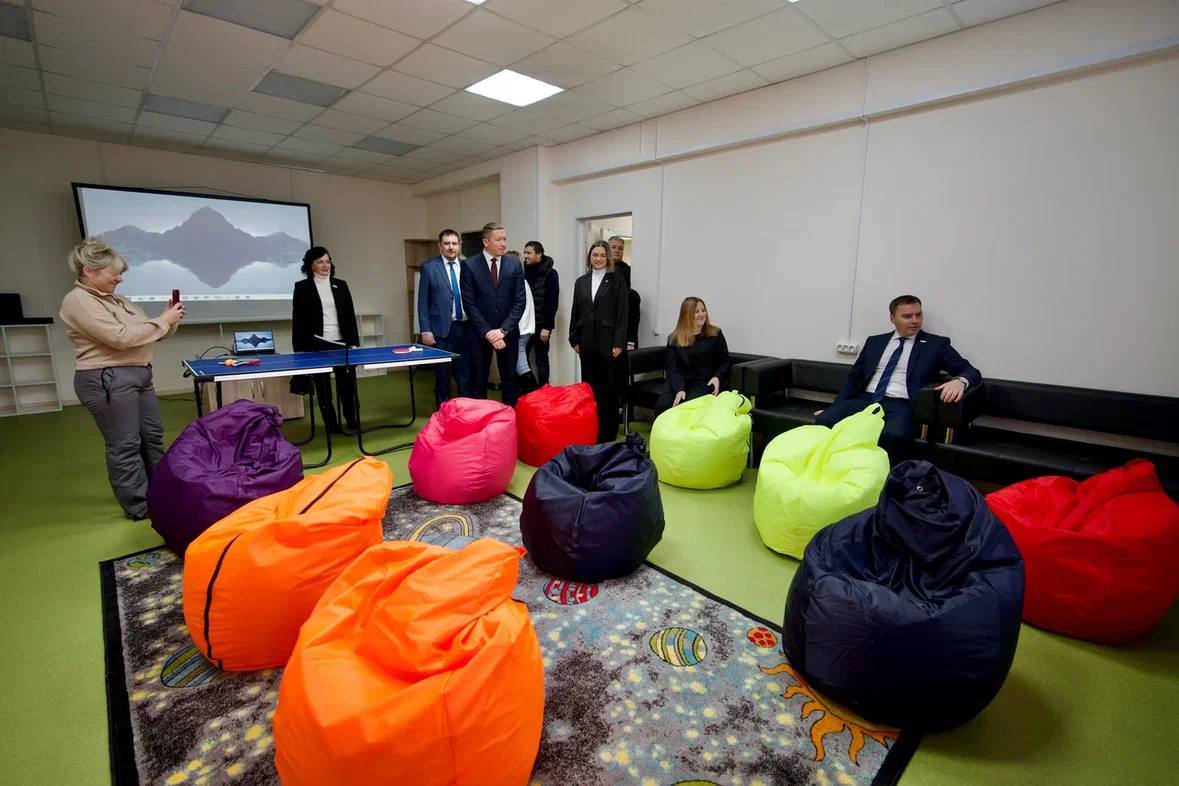 Дмитрий Карасёв: Хочу сообщить о важном событии, которое сегодня произошло в нашем удалённом, но таком значимом уголке страны – в посёлке Снежногорск Дмитрий Карасёв: Хочу сообщить о важном событии, которое сегодня произошло в нашем удалённом, но таком значимом уголке страны – в посёлке Снежногорск