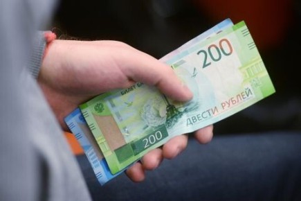 Сбережения россиян: что делать, пока ставки на депозиты остаются высокими?