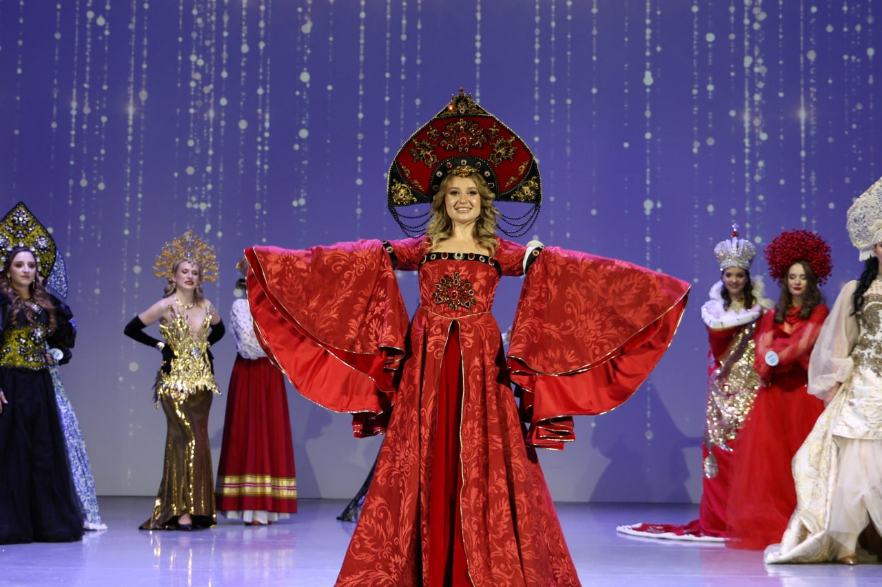 Психолог психологической лаборатории ЛИУ-37 Анастасия Бахирева одержала победу в конкурсе сотрудниц краевой уголовно-исполнительной системы «Краса УИС – 2025» Психолог психологической лаборатории ЛИУ-37 Анастасия Бахирева одержала победу в конкурсе сотрудниц краевой уголовно-исполнительной системы «Краса УИС – 2025»