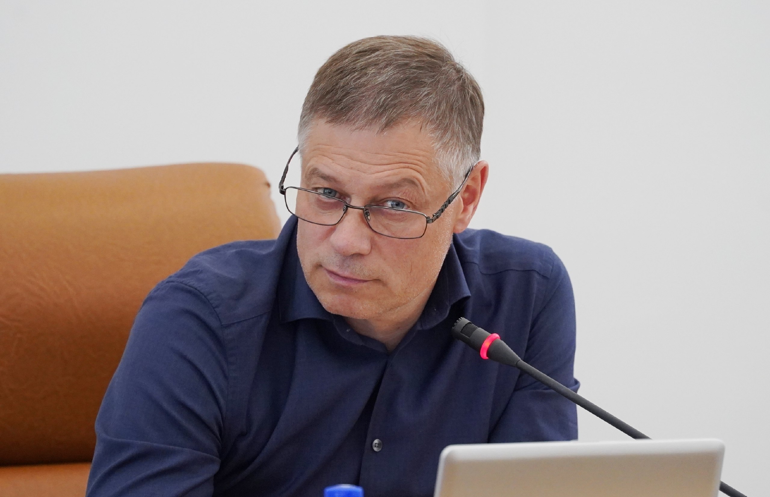 Сегодня день рождения отмечает депутат городского Совета Борис Растоскуев!