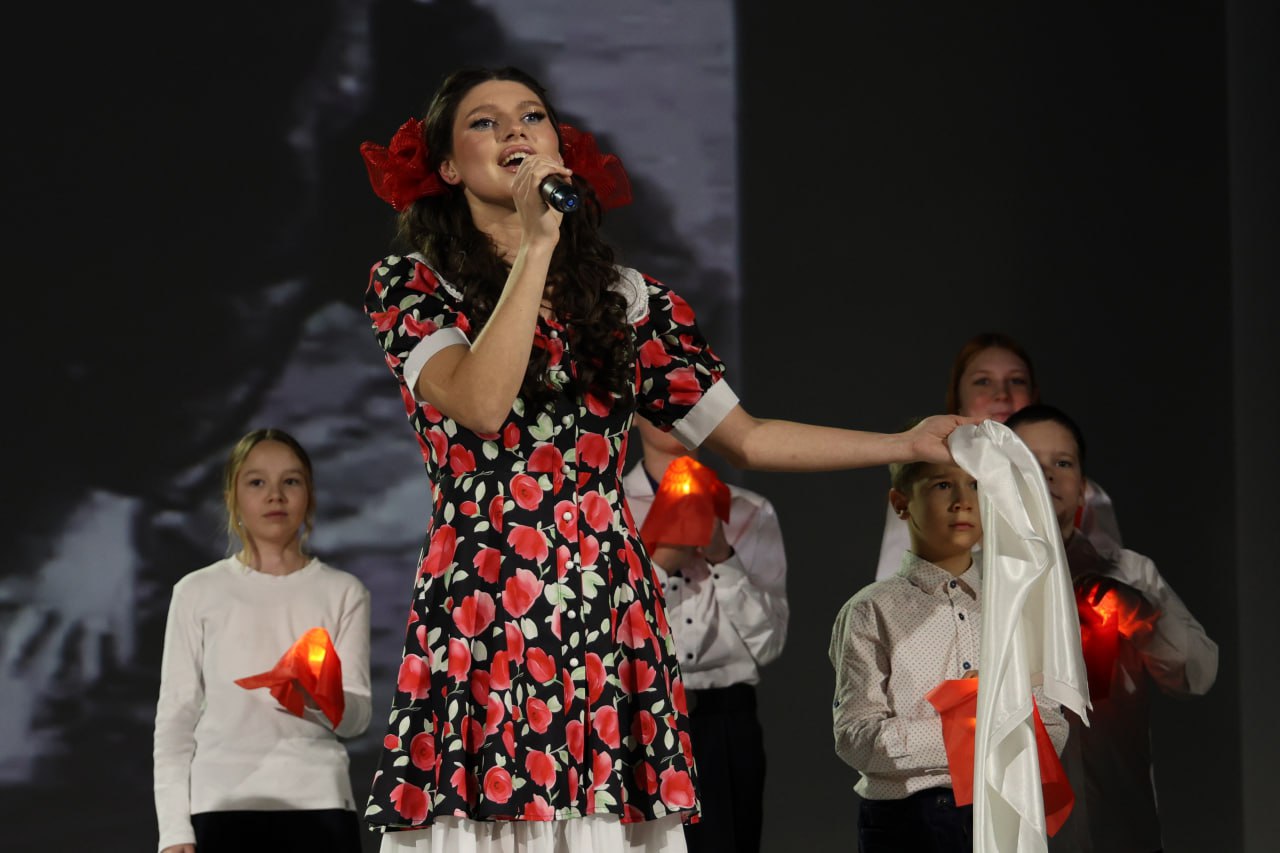 Психолог психологической лаборатории ЛИУ-37 Анастасия Бахирева одержала победу в конкурсе сотрудниц краевой уголовно-исполнительной системы «Краса УИС – 2025» Психолог психологической лаборатории ЛИУ-37 Анастасия Бахирева одержала победу в конкурсе сотрудниц краевой уголовно-исполнительной системы «Краса УИС – 2025»