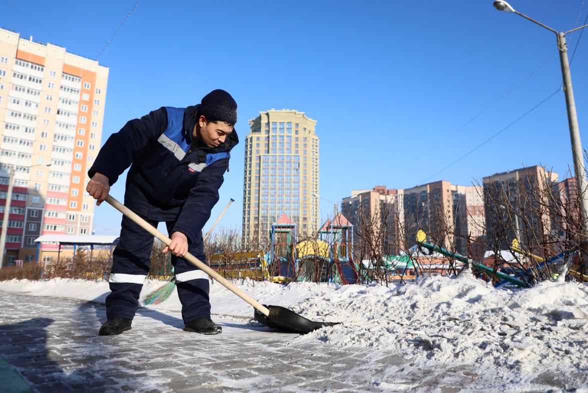 В Красноярском крае не хватает дворников
