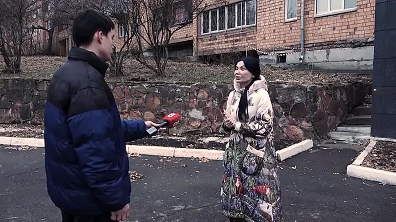 «СРЕДИ ПЛЕСЕНИ И В СЫРОСТИ»