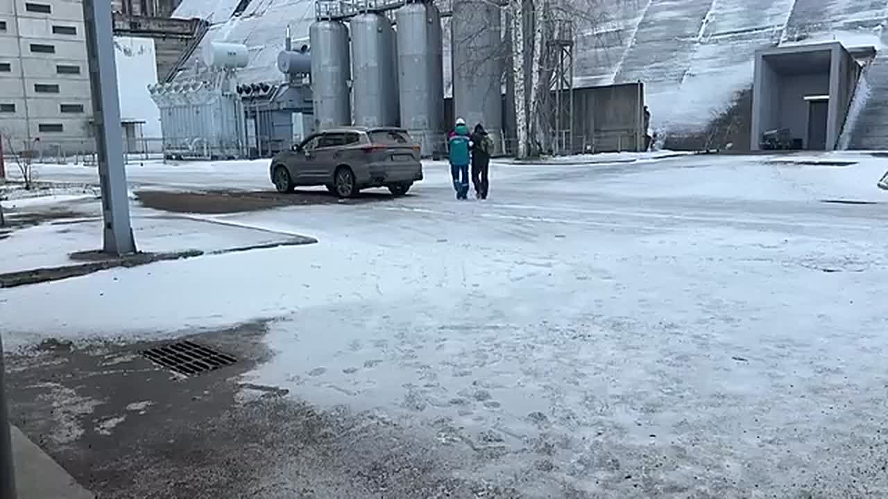 УЧЕНИЯ НА КРАСНОЯРСКОЙ ГЭС