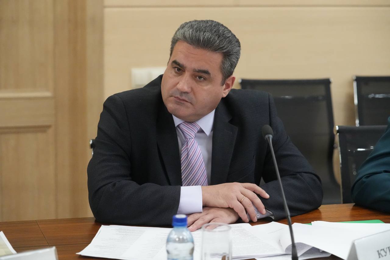 В прокуратуре края обсудили регулирование майнинга и энергобезопасность региона В прокуратуре края обсудили регулирование майнинга и энергобезопасность региона