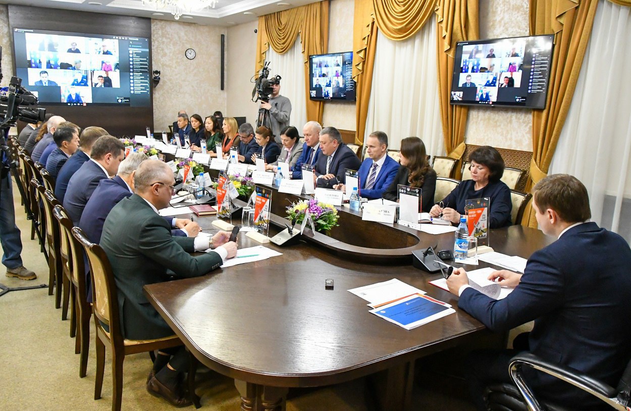 Глава Хакасии надеется на поддержку жителей в вопросе установки памятника Сталину в Абакане