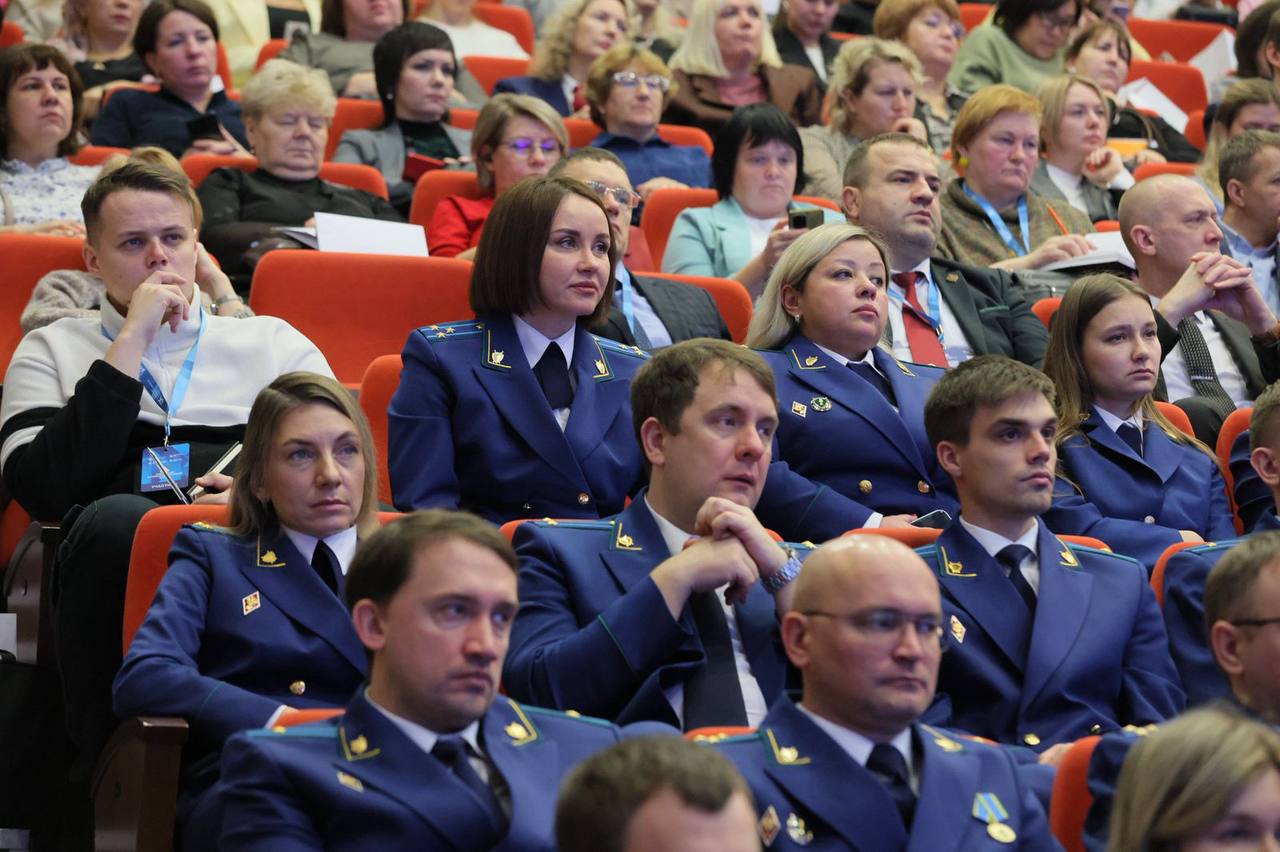 На IX Сибирском антикоррупционном форуме обсудили ключевые стратегии обеспечения антикоррупционной безопасности На IX Сибирском антикоррупционном форуме обсудили ключевые стратегии обеспечения антикоррупционной безопасности