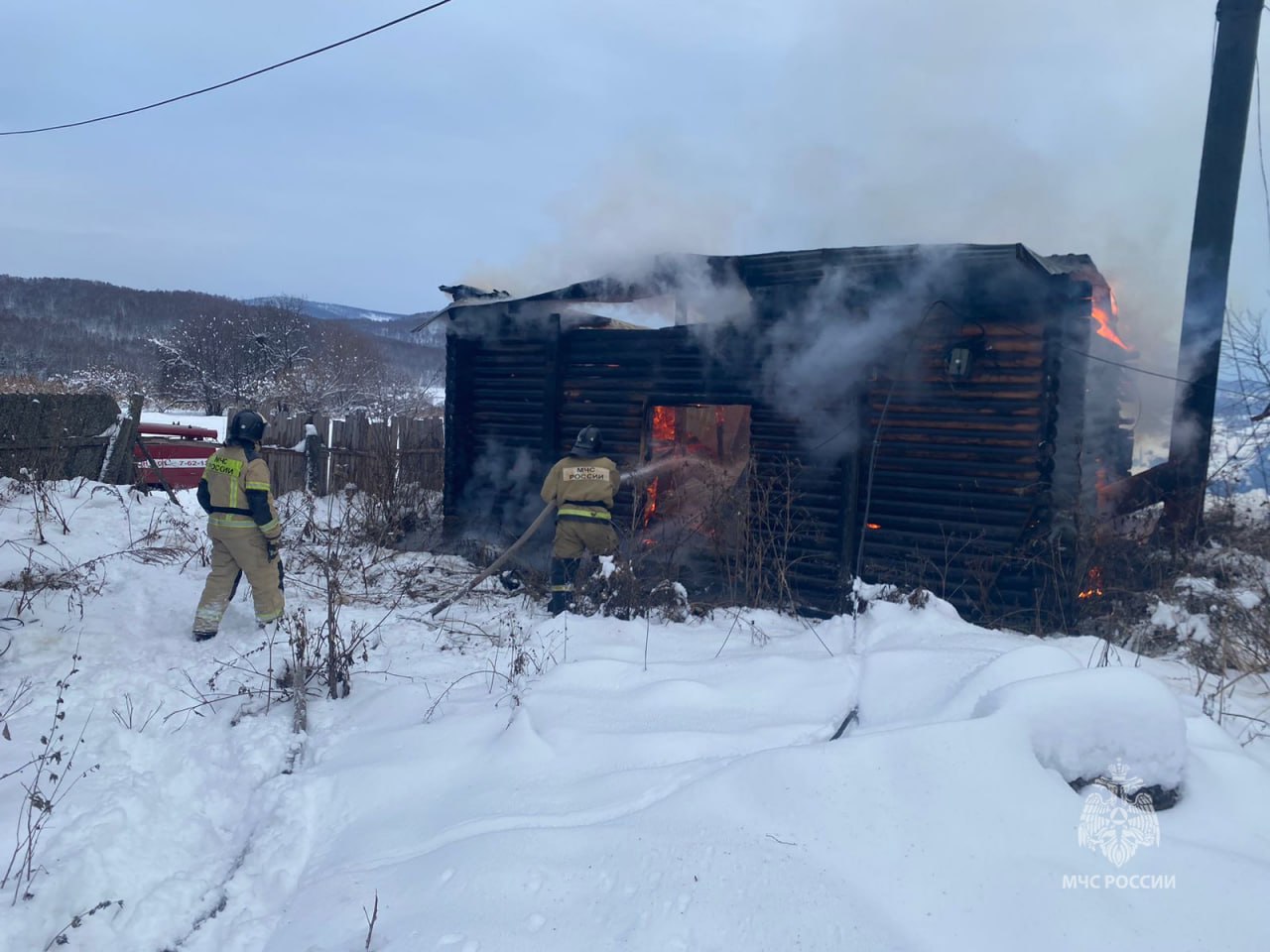 Оперативные итоги суток. Ликвидировано 15 пожаров, погиб 1 человек Оперативные итоги суток. Ликвидировано 15 пожаров, погиб 1 человек