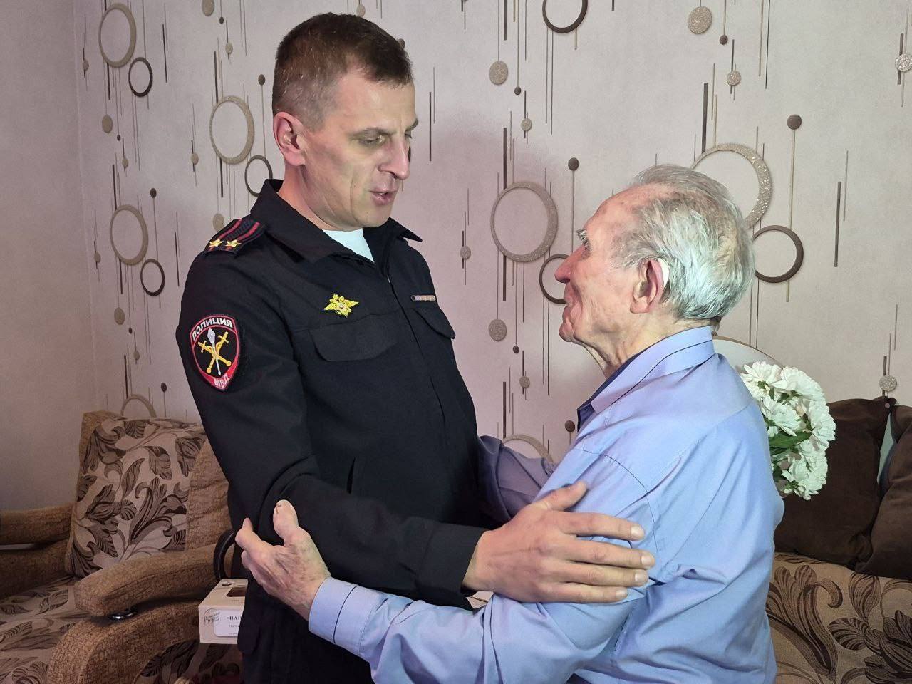 100-летний юбилей ветерана Великой Отечественной войны! 100-летний юбилей ветерана Великой Отечественной войны!