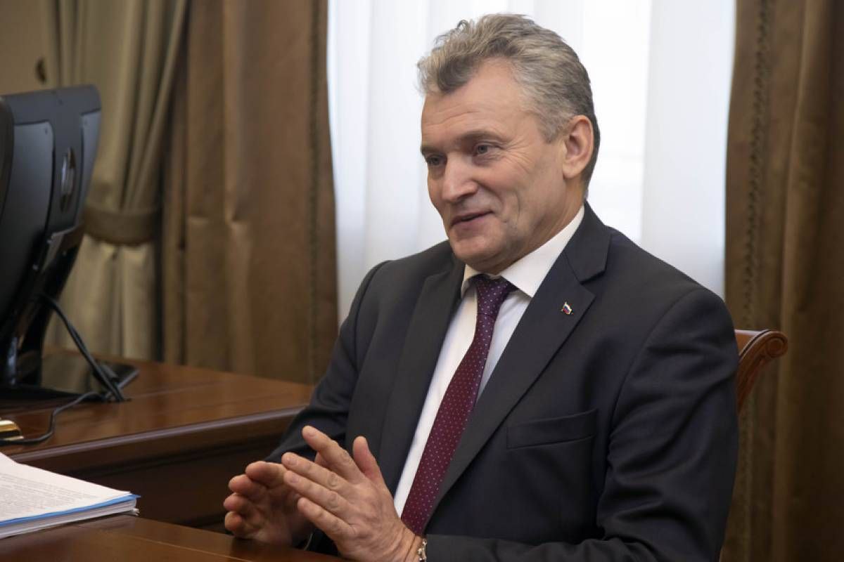 В Красноярском крае мужчина избил главу города