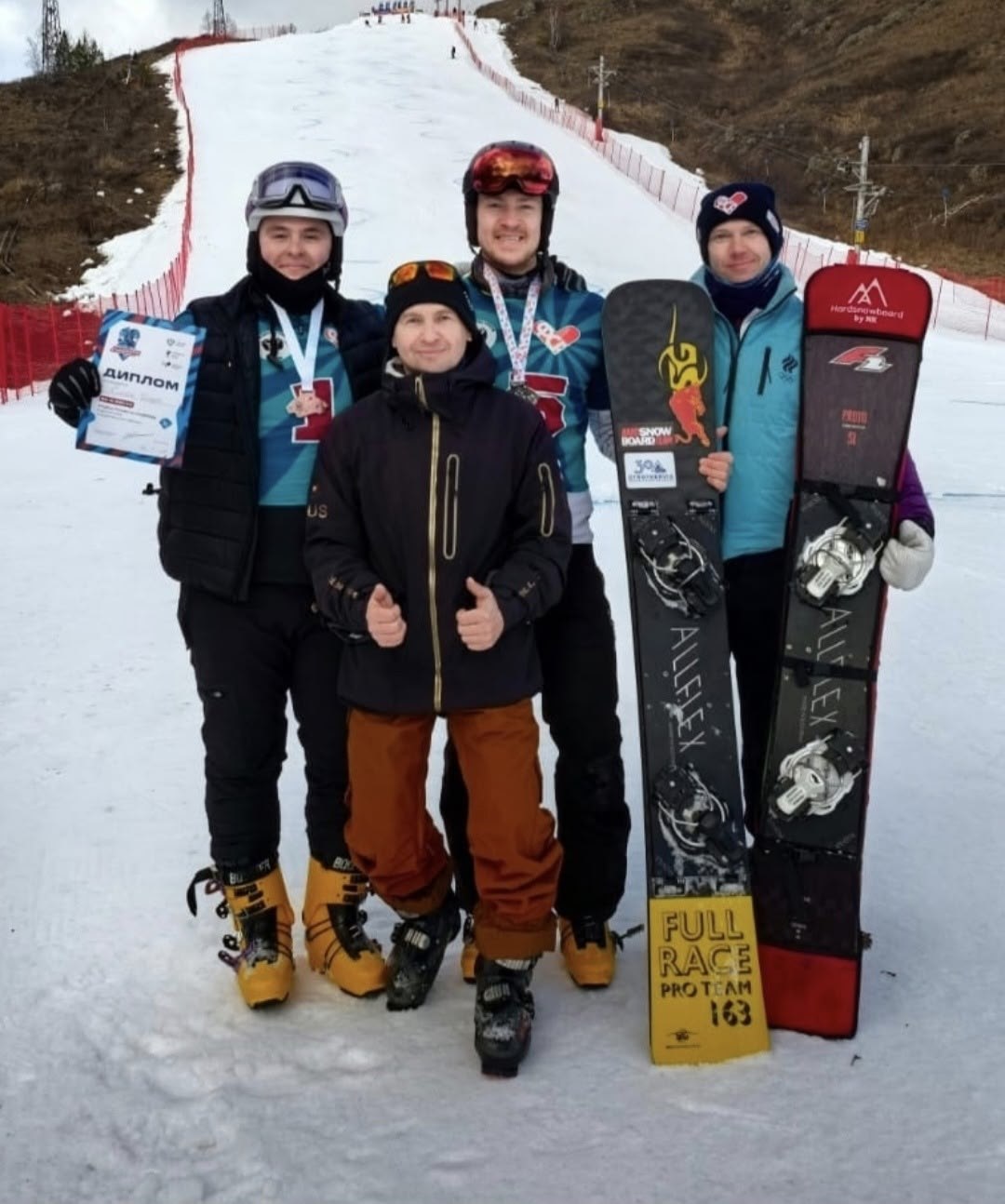 Сноубордист Дмитрий Логинов – серебряный призер этапа Кубка России Сноубордист Дмитрий Логинов – серебряный призер этапа Кубка России