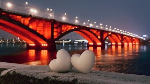 Облачно, возможны осадки в виде сердечек