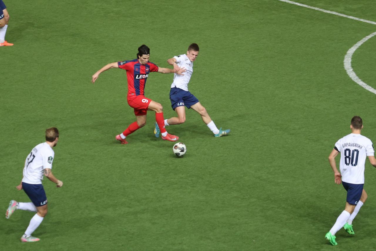 ФК «Енисей» сыграл вничью (0:0) с волгоградским «Ротором» ФК «Енисей» сыграл вничью (0:0) с волгоградским «Ротором»