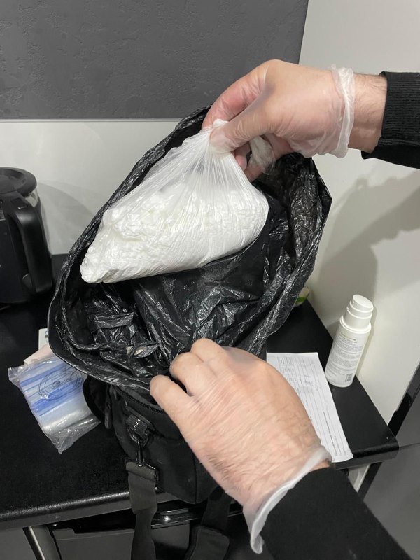 В Иланском районе полицейские прикрыли крупный межрегиональный канал поставки кокаина