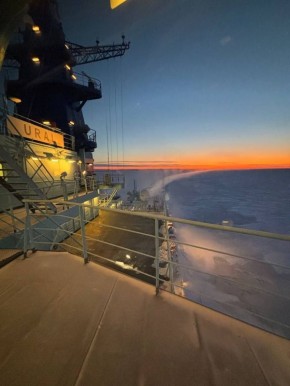 С первым днём зимы!. Енисейский залив Фото третьего помощника капитана универсального атомного ледокола "Урал" ФГУП "Атомфлот" Кирилла Абакумова