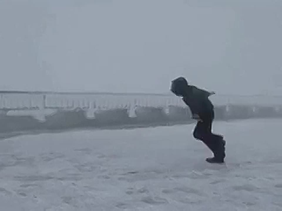 Внимание: ожидаются мощные порывы ветра