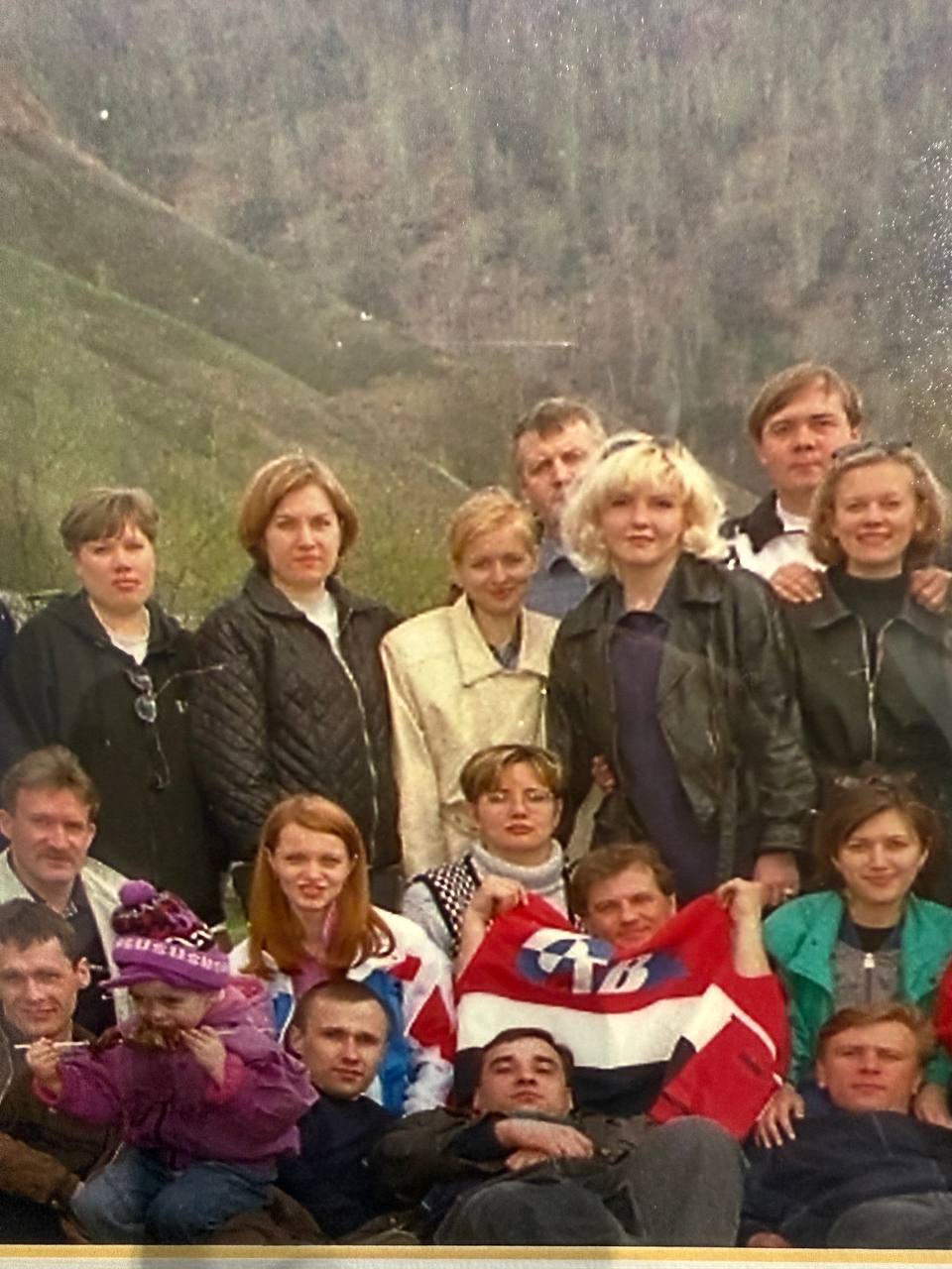 Эту неделю мы морально готовимся к расставанию с Ксенией Черепановой, без которой сложно было представить ТВК, как снаружи, так и внутри… Почти 30 лет мы вместе переживали всё, что происходило в Красноярске и стране (а чего... Эту неделю мы морально готовимся к расставанию с Ксенией Черепановой, без которой сложно было представить ТВК, как снаружи, так и внутри… Почти 30 лет мы вместе переживали всё, что происходило в Красноярске и стране (а чего...