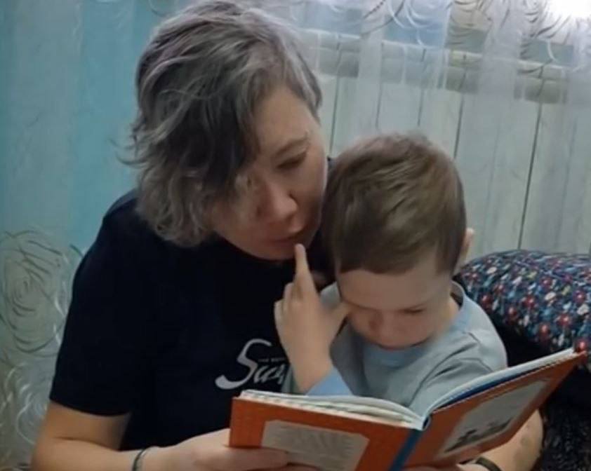 Эту неделю мы морально готовимся к расставанию с Ксенией Черепановой, без которой сложно было представить ТВК, как снаружи, так и внутри… Почти 30 лет мы вместе переживали всё, что происходило в Красноярске и стране (а чего... Эту неделю мы морально готовимся к расставанию с Ксенией Черепановой, без которой сложно было представить ТВК, как снаружи, так и внутри… Почти 30 лет мы вместе переживали всё, что происходило в Красноярске и стране (а чего...