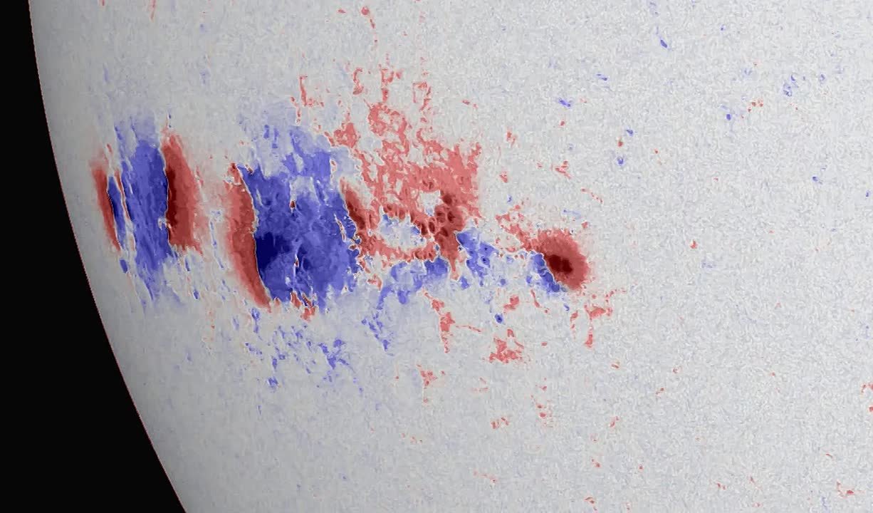 Российские учёные предупреждают о возможных мощных солнечных вспышках в ближайшие дни