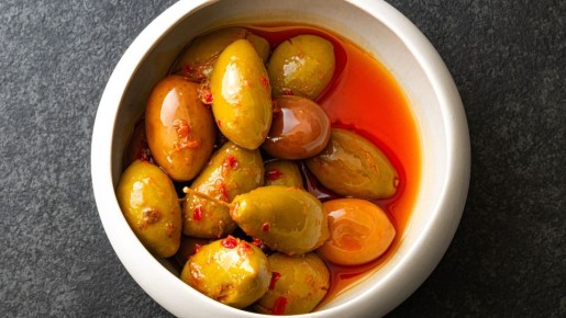 Дело не в цене: вот как выбрать качественные оливки и маслины