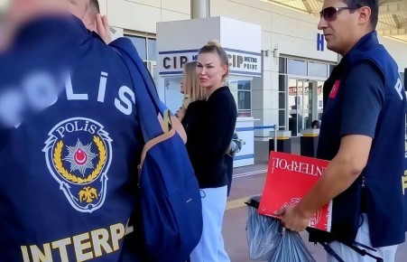 Красноярский суд приговорил к 4 годам колонии бывшую управляющую офисом банка «Восточный» Ольгу Александрову по делу о мошенничестве