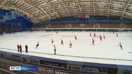 Хоккеисты красноярского «Енисея» победой открывают выездную декабрьскую серию игр