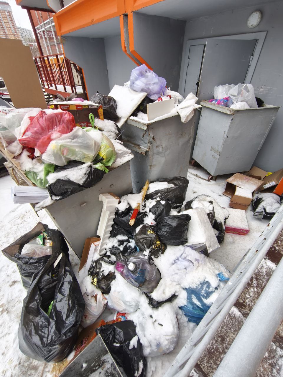 «РОСТтех» проверят после обращений красноярцев о несвоевременном вывозе мусора «РОСТтех» проверят после обращений красноярцев о несвоевременном вывозе мусора