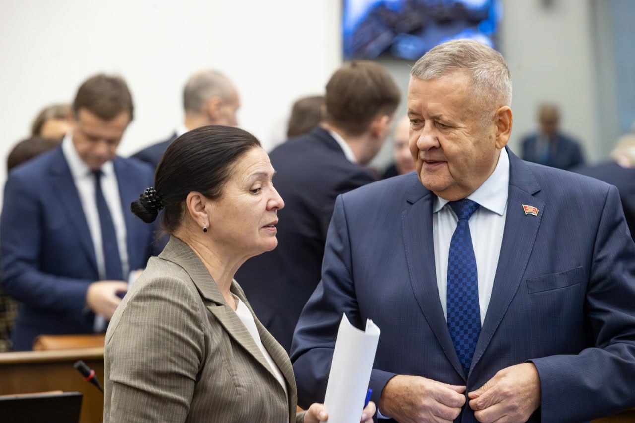 Состоялось IV заседание X сессии краевого парламента Состоялось IV заседание X сессии краевого парламента