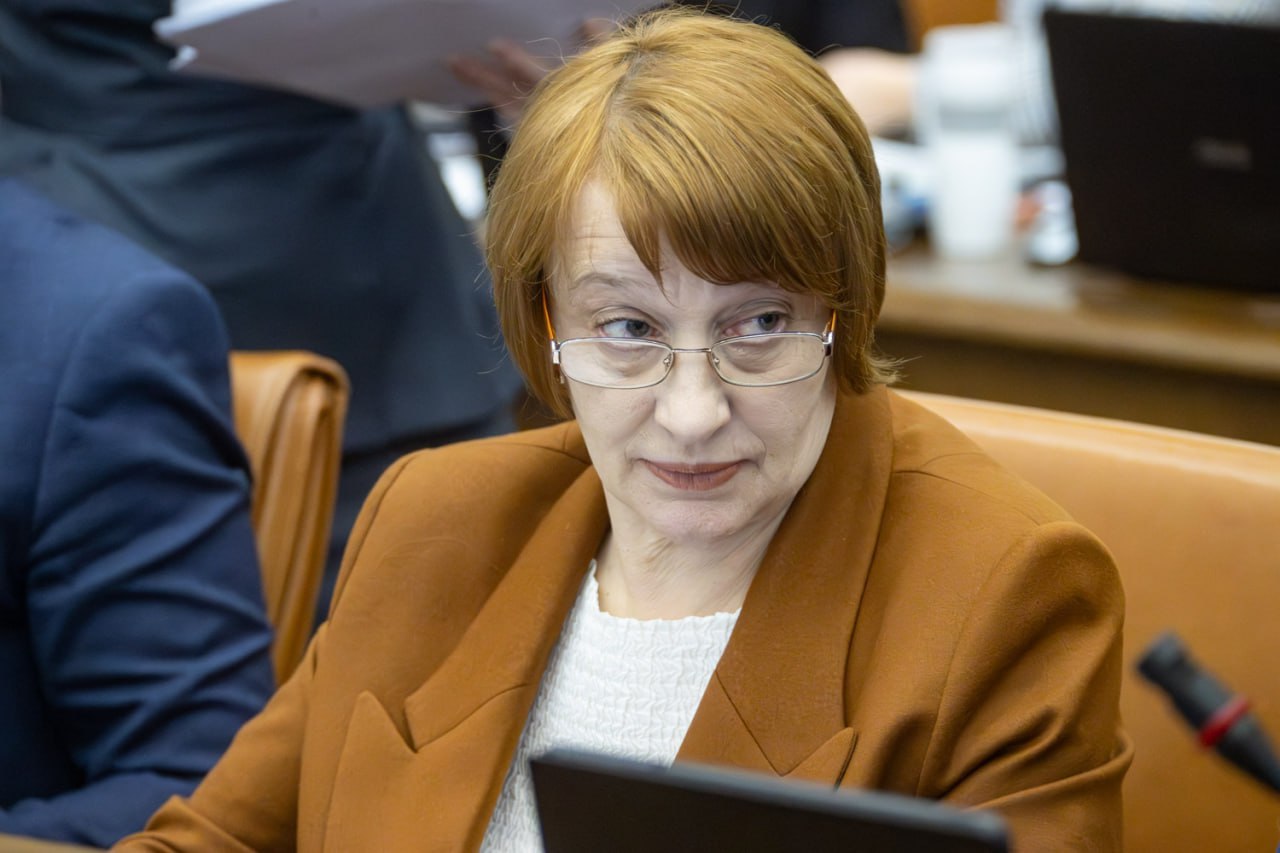 Состоялось IV заседание X сессии краевого парламента Состоялось IV заседание X сессии краевого парламента