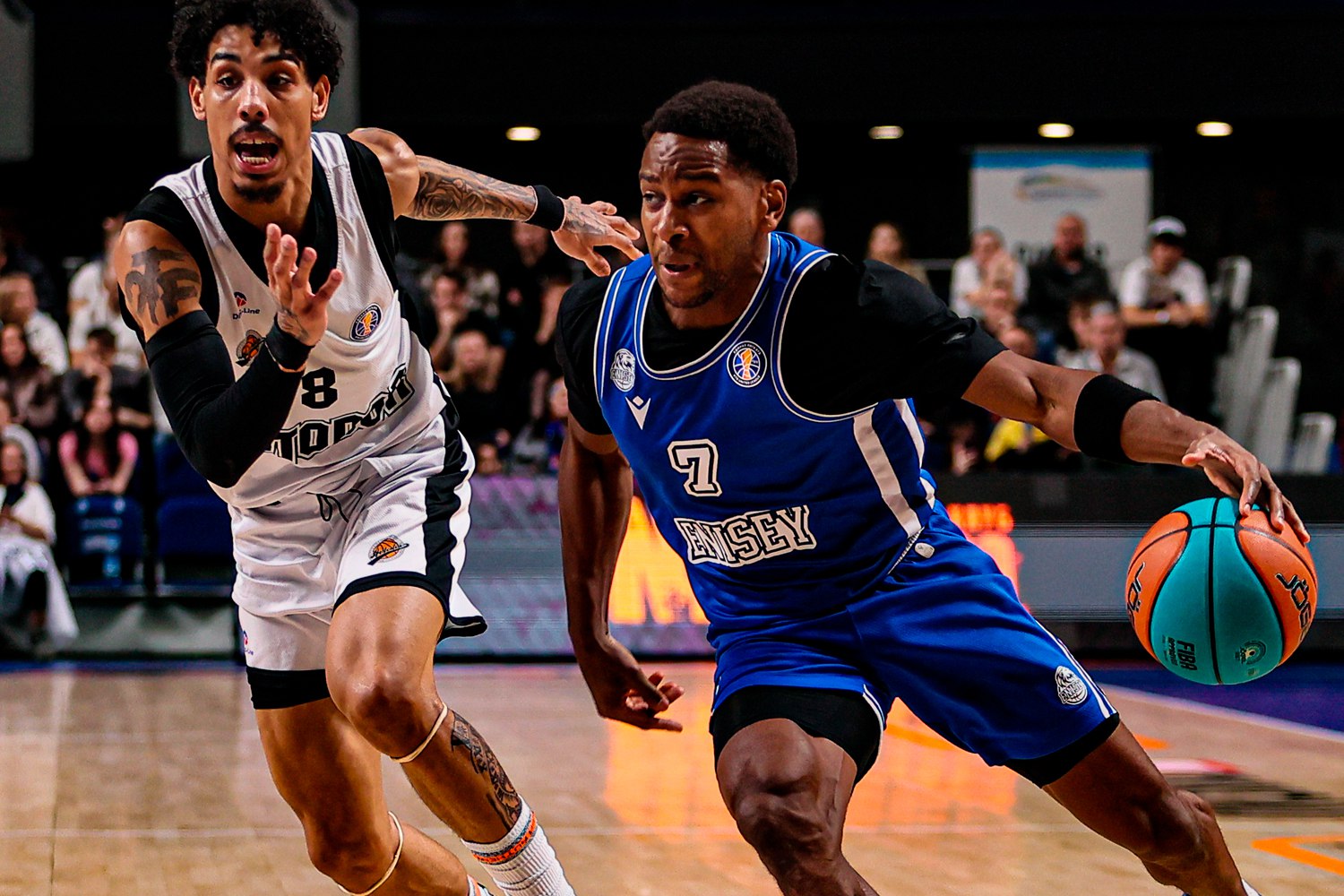 Расписание домашних игр команд Красноярского края на пятницу и предстоящие выходные Расписание домашних игр команд Красноярского края на пятницу и предстоящие выходные