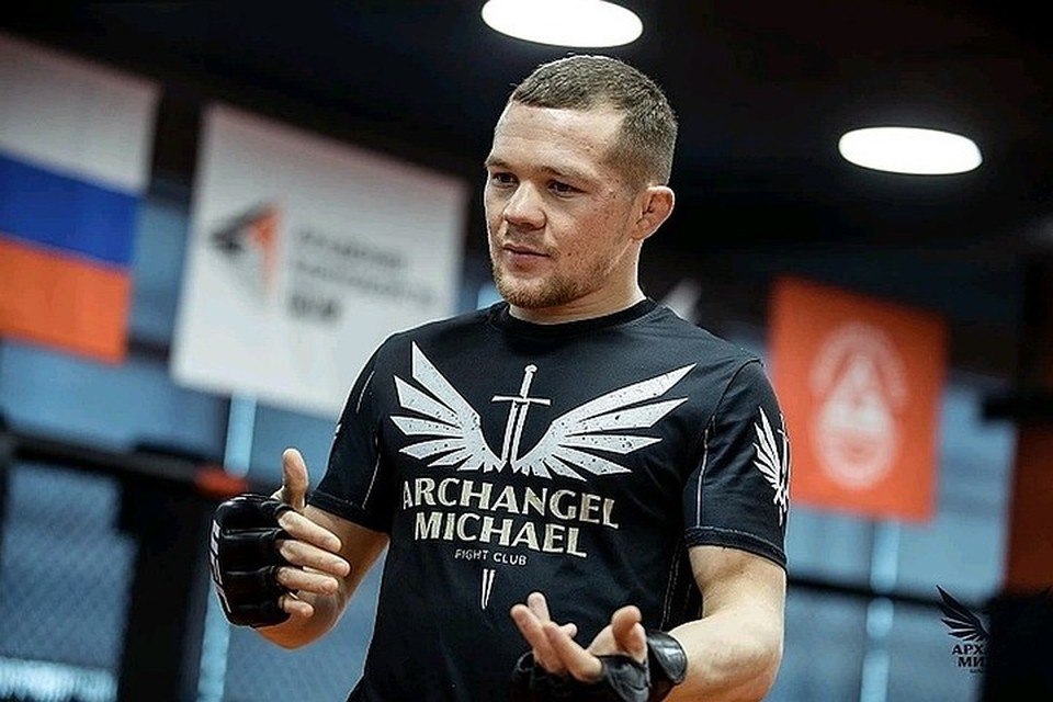 Минувшая ночь принесла триумф россиянину, бойцу смешанного стиля Петру Яну