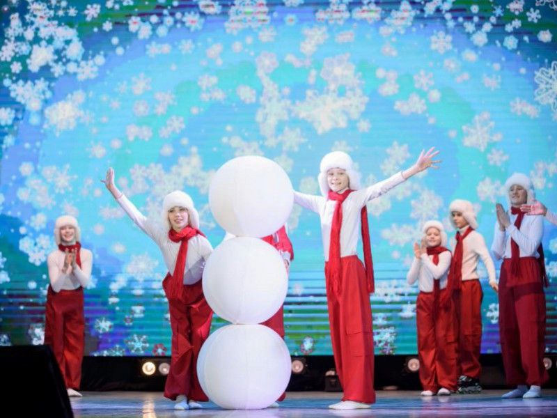 С 19 декабря по 8 января красноярские дворцы культуры приглашают детей и их родителей на новогодние представления
