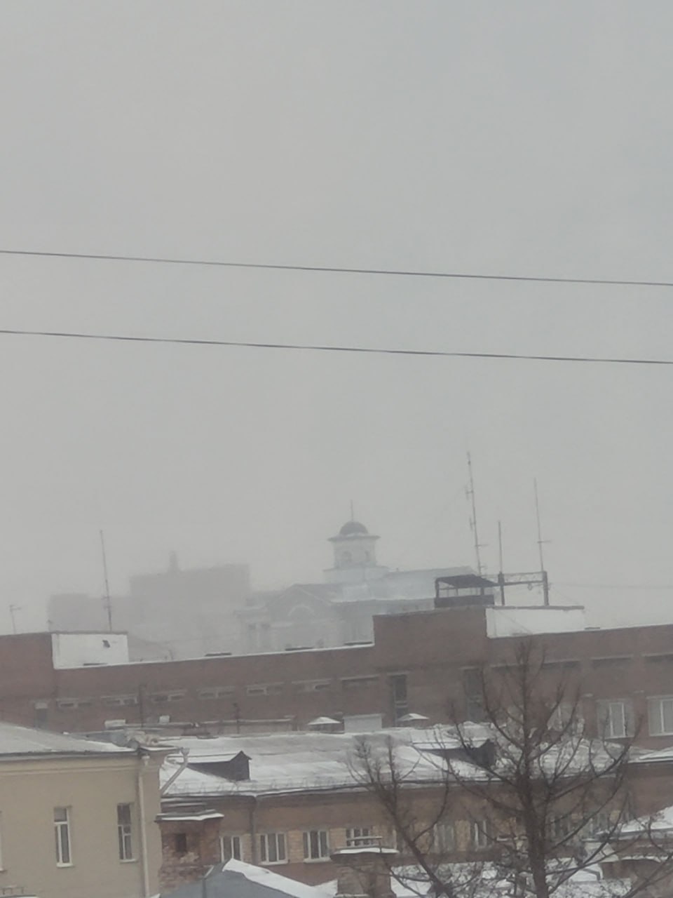 Режим НМУ могут продлить до 10 декабря, заявил министр экологии края Владимир Часовитин