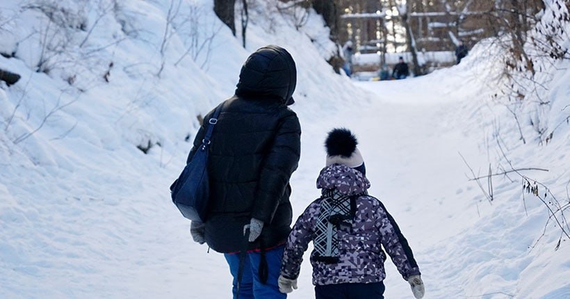 Красноярцам напомнили, при какой температуре школьники могут не ходить в школу