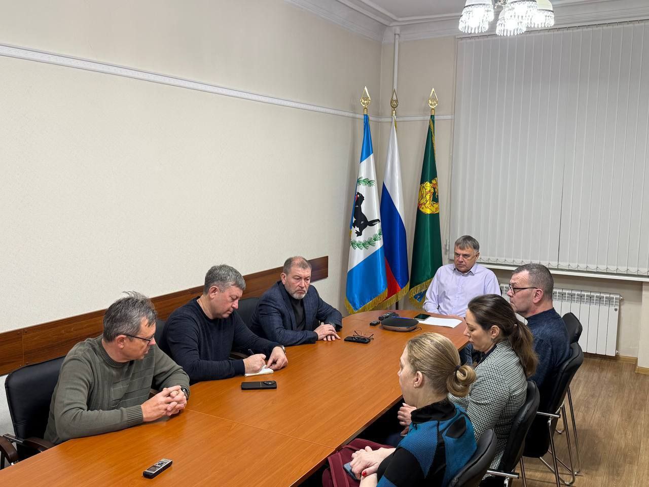 Больше 1,5 тысяч домов в Ангарске остались без отопления из-за аварии на ТЭЦ Больше 1,5 тысяч домов в Ангарске остались без отопления из-за аварии на ТЭЦ