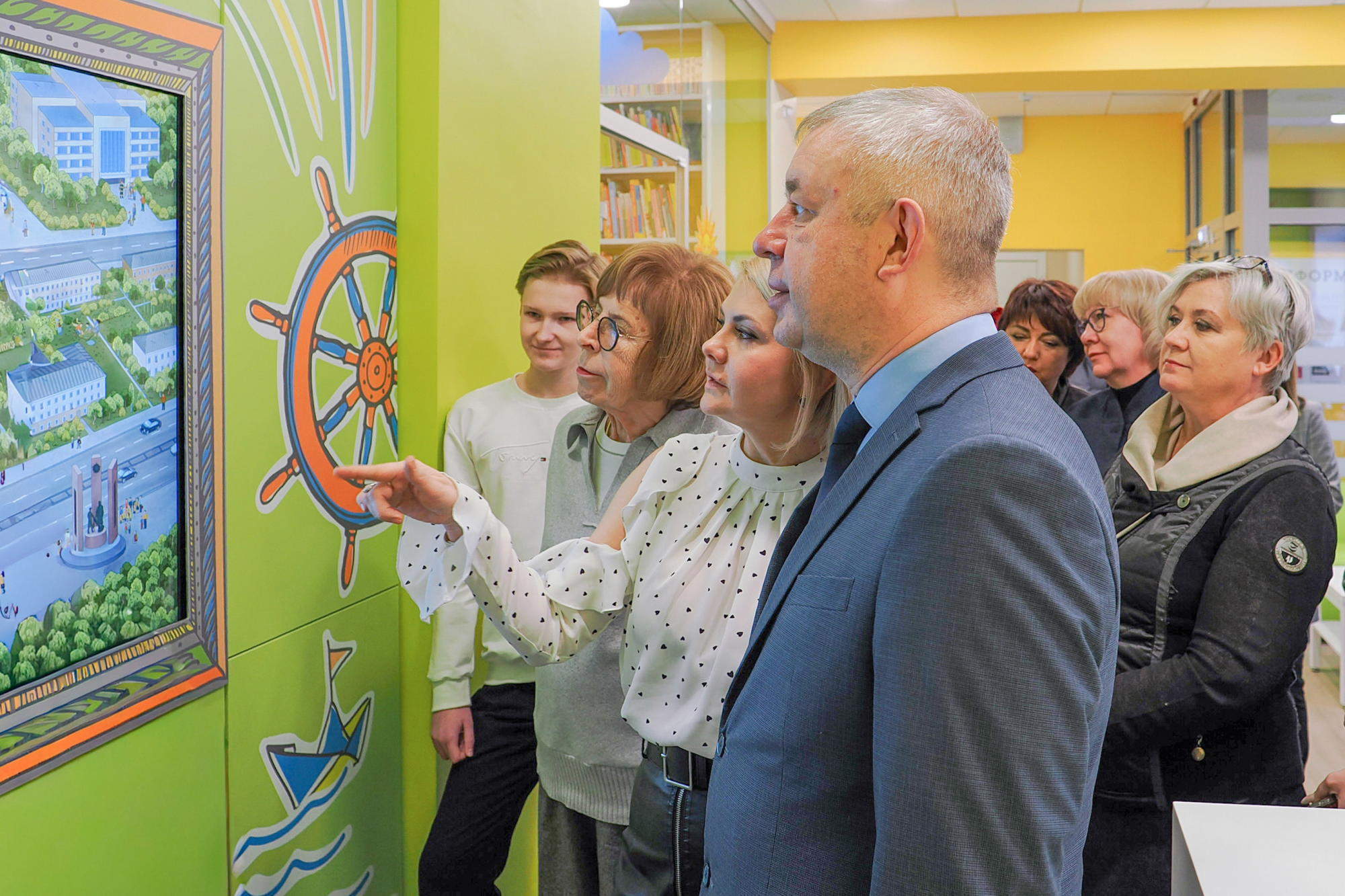 Сегодня на улице Юности открылась модернизированная детская библиотека им. В. Дубинина Сегодня на улице Юности открылась модернизированная детская библиотека им. В. Дубинина