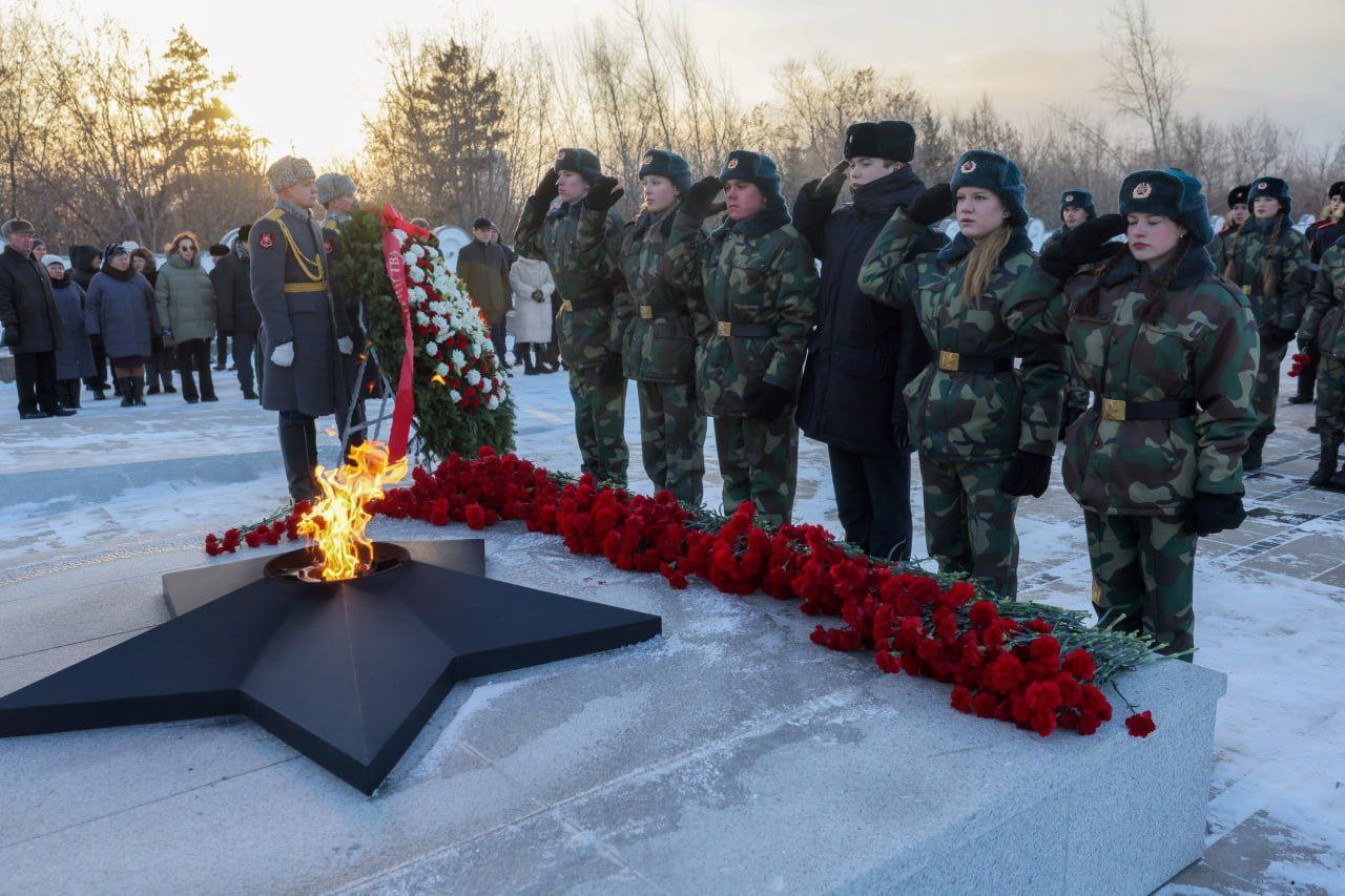 Сегодня вся страна отмечает День Героев Отечества Сегодня вся страна отмечает День Героев Отечества